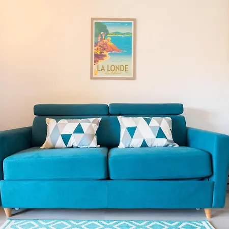 Pour 2 A 4 Personnes Sous Les Pins Climatise La Londe-les-Maures
